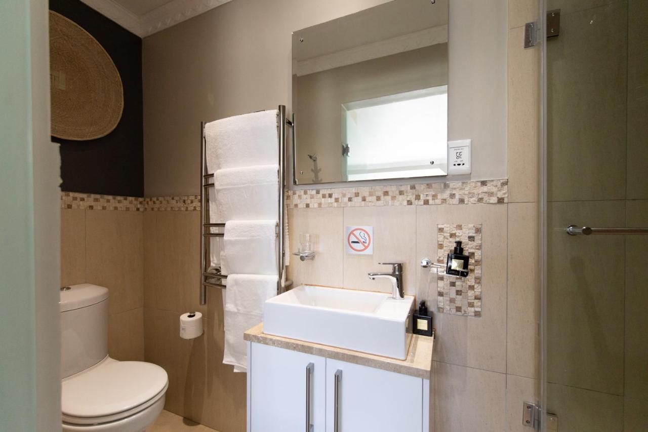 Oceana Palms Luxury Guest House Gordons Bay Exterior photo
